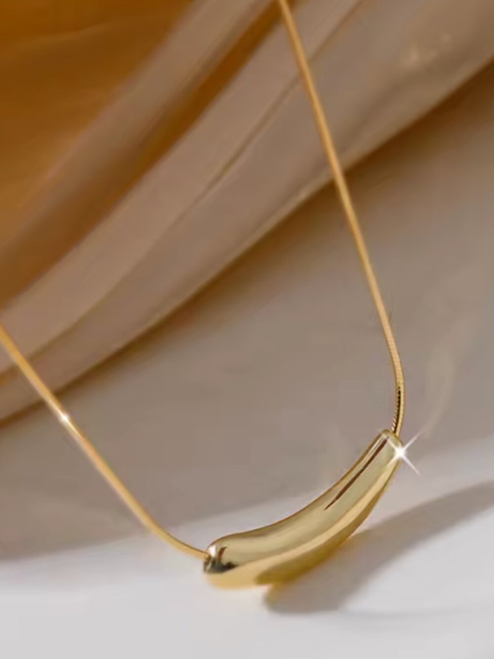 14K Gold PVD Stainless Steel Water Drop Necklace